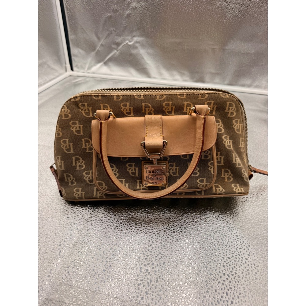Dooney & Bourke Monogram Satchel Hand Bag Purse Womens Brown Tan Vintage K802423